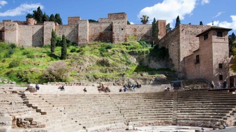 Best of Málaga: Private Walking Tour with a Local - Why This Tour Offers Good Value