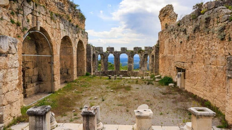 Best of Mula: Private Walking Tour with a Local - What Is Included and What to Budget For