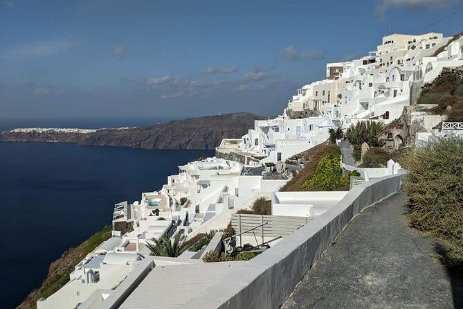 Best of Santorini Highlights Private 5 Hours Tour - Transportation and Guide Quality