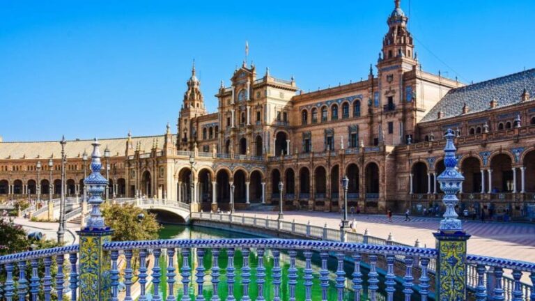 Best of Seville: Private Walking Tour with Local - Who Will Love This Tour?