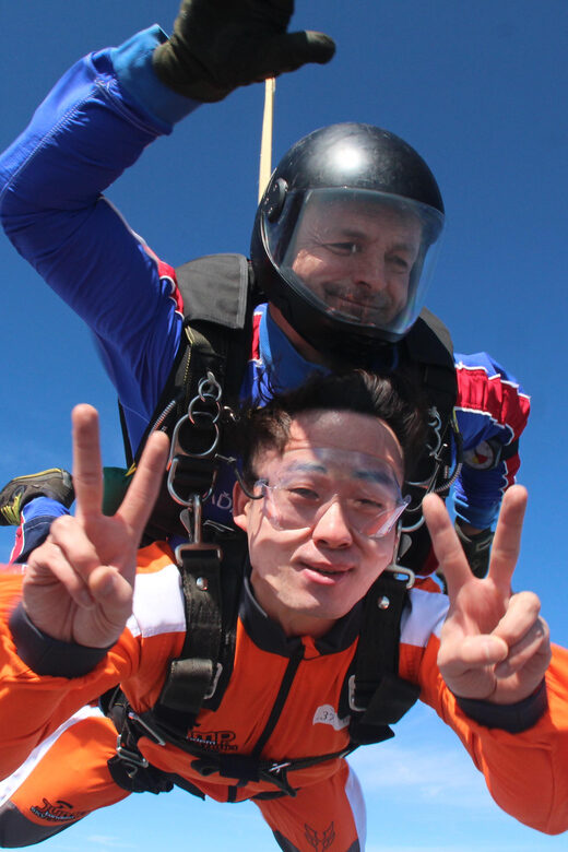 Best skydiving close to Brno and Olomouc - Price & Value