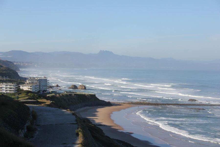Biarritz : Cours de surf sur la côte Basque. - Why This Surf Course Stands Out