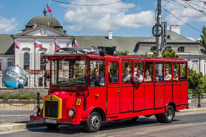 Big Castle Tour in Bratislava by Presporacik Sightseeing Vehicle - Practical Details and Why They Matter