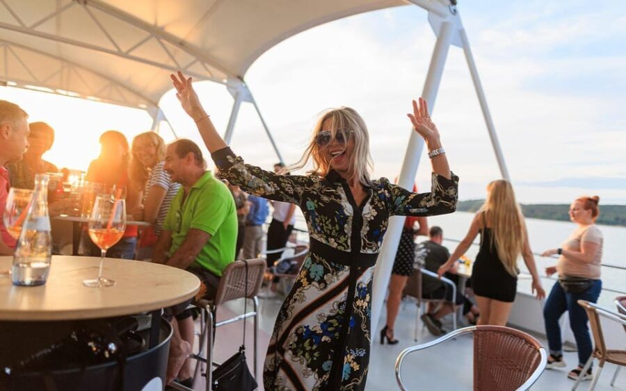 Biggesee: 30 plus Revival Boat Party - Why This Experience Is Worth Considering