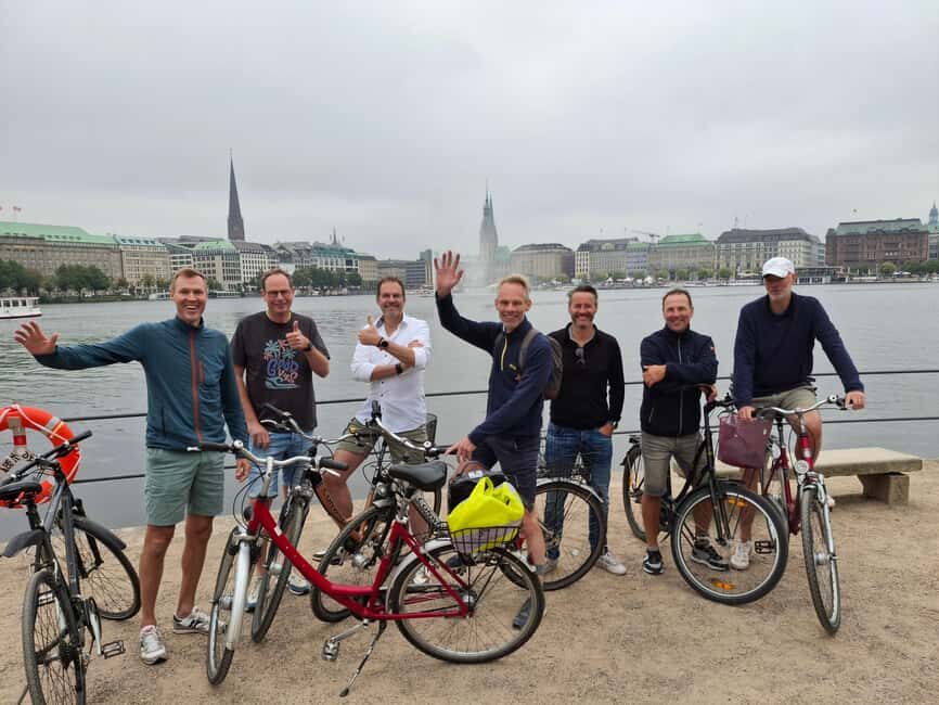 Bike tour around the Alster - Celebs, water, and nature - Practical Details and Value