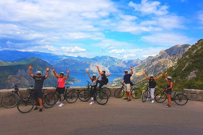Bike tour - Panoramic downhill from Njegui and Kotor serpentines - What’s included and what’s not