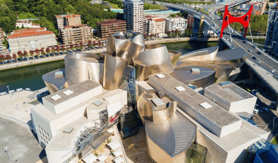 Bilbao & Guggenheim Private Walking Tour from Hotel/Center - Who Is This Tour Best For?