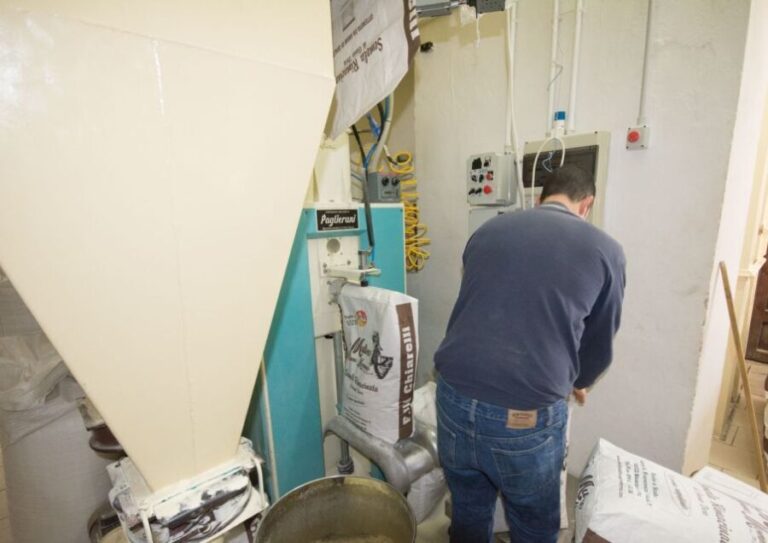 Bisacquino: Grandpa Mommo's Mill Tour - Who Would Love This Tour?