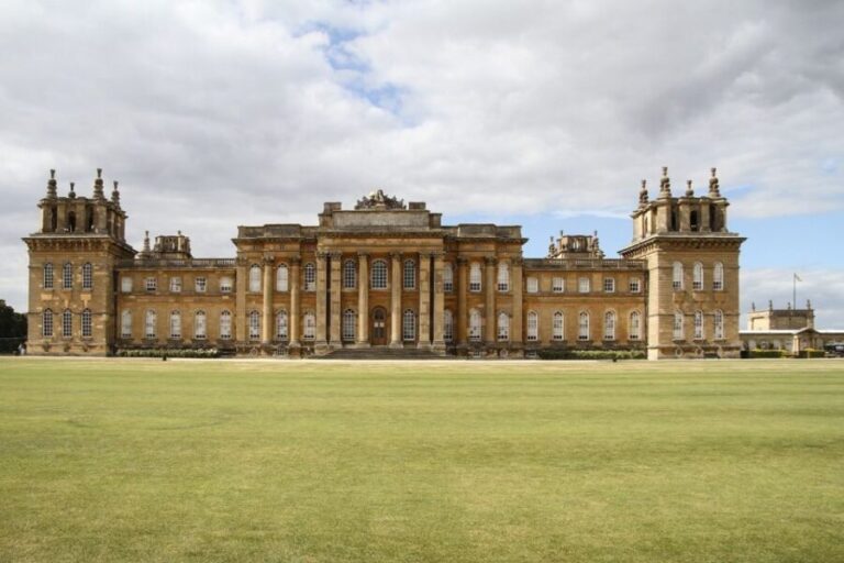 Blenheim Palace in a Day Private Tour with Admission - The Architecture and Heritage