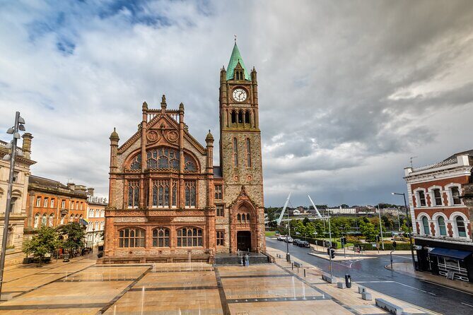 Bloody Sunday Remembered: Private Walking Tour of Derry - The Tour Breakdown: What to Expect