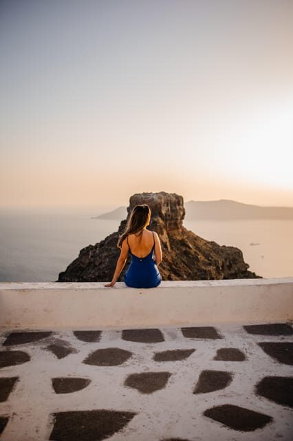 Blue domes in Oia village! Photo shoot in Santorini island! - What Previous Guests Say