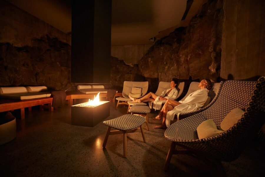 Blue Lagoon: Retreat Spa Experience & Private Changing Suite - What Makes This Experience Stand Out?