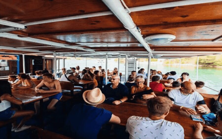 Blue Lagoon & Three Islands Boat Tour from Split with Lunch - What Makes This Tour Stand Out