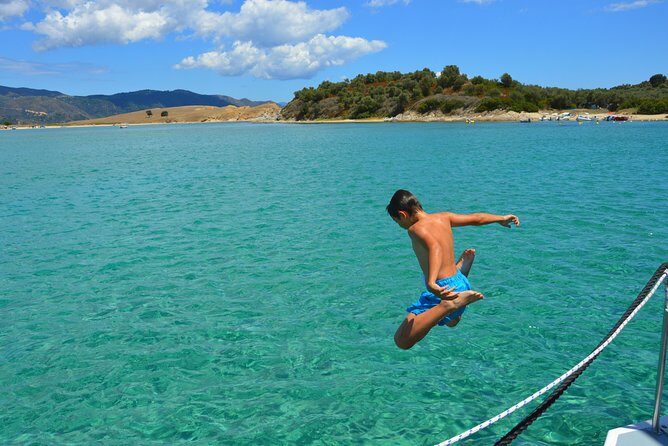 Blue Lagoon-Vourvourou Lunch Cruise from Ouranoupolis - Detailed Breakdown of the Itinerary