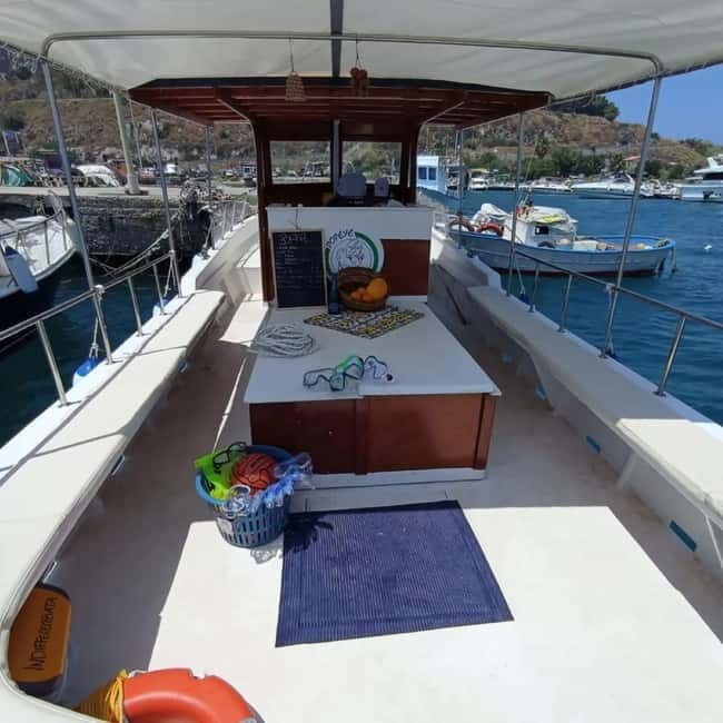 Boat Excursions in Cefalù with Snorkeling and Aperitif - Who Should Book This Tour?