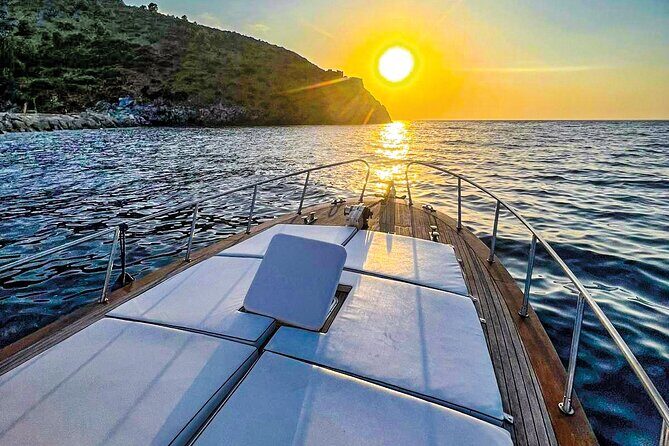 Boat experience in the crystal clear waters of Cilento - Who Will Love This Tour?