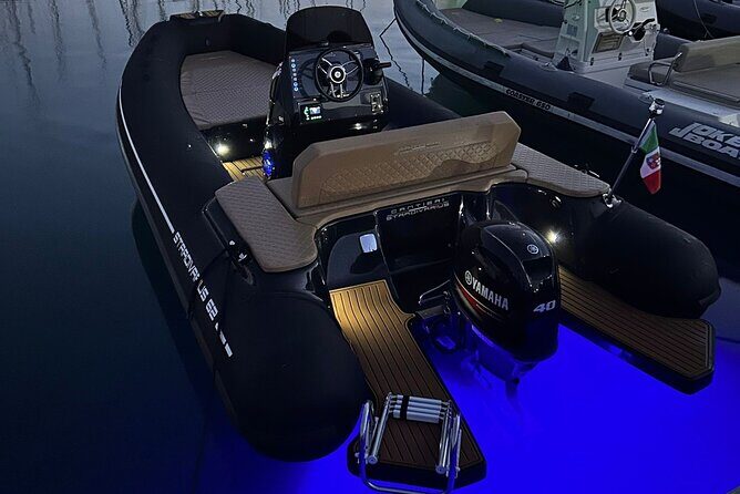 Boat rental Castellammare del Golfo, rent a boat. - The Sum Up