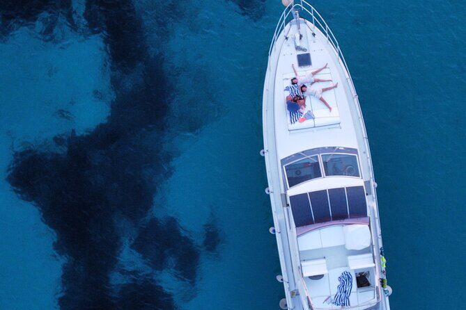 Boat tour Porto Cervo - Maddalena archipelago - What to Expect Onboard