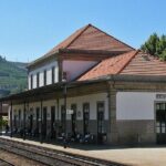 Boat Trip to Régua Through the Douro Valley with Breakfast and Lunch - Who Should Consider This Tour?