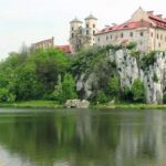 Boat trip to Tyniec: Benedictine abbey and gourmet break - Practical details and value