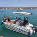 Boat without licence, fuel included - The Experience from the Reviews