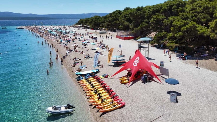 Bol: Zlatni Rat Beach Kayak Tour with Snorkeling - Practical Details and What to Expect