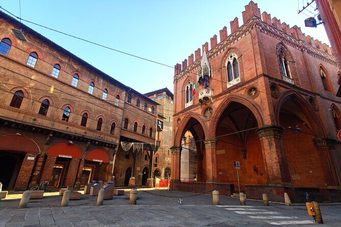 Bologna Murder Mystery: Self-Guided City Quest - Practical Aspects and What You Can Expect