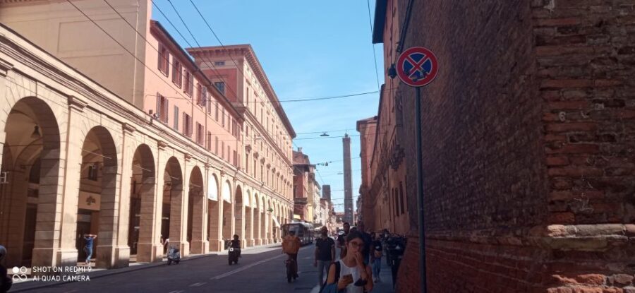 Bologna: Private Guided Walking Tour - The Sum Up