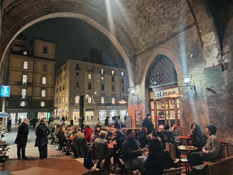 Bologna: Sipping Through the City After Dark Tour - FAQ
