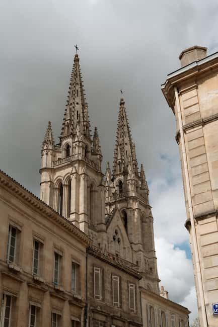 Bordeau: Chartrons Morning Food Tour - The Food Stops: From Bakery to Cheese and Beyond