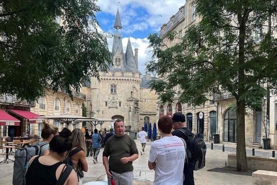 Bordeaux: City Highlights Guided Walking Tour - What Does the Tour Include?