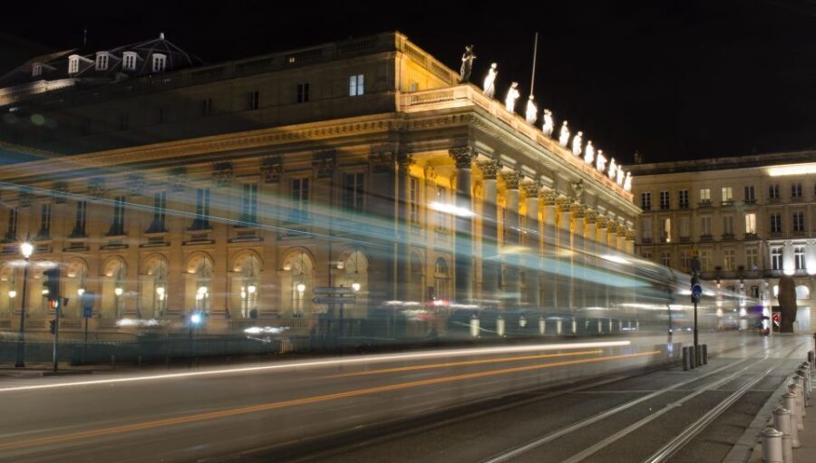 Bordeaux: Nighttime Sidecar Tour with Wine Tasting - Who Should Consider This Tour?