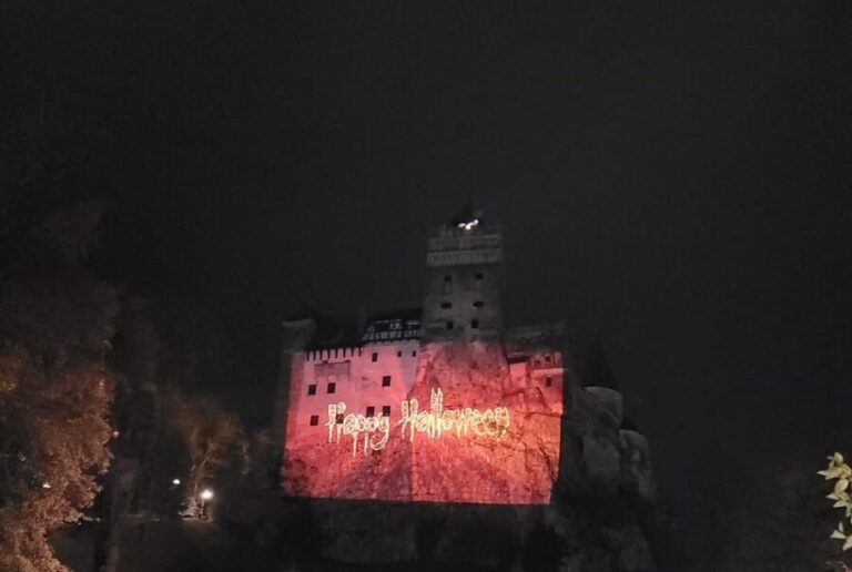 Bran Castle: City Break with Halloween Party, dinner, hotel - Who Will Love This Tour?