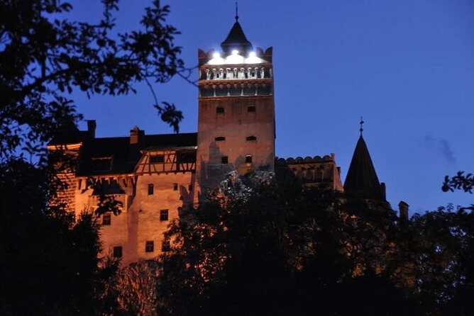 Brasov: Bear Sanctuary, Bran Castle & Rasnov Fortress GUIDED Tour - FAQ