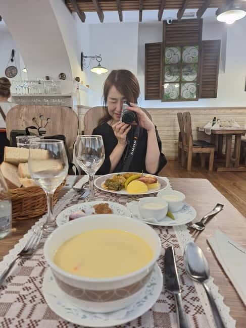 Brasov: Private Guided Tour with Flexible Start Time - Detailed Breakdown of the Itinerary