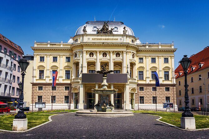 Bratislava-Top Sights Guided Tour - A Balanced Look at the Experience