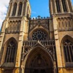 Bristol : Sightseeing Custom Tour with a Local Guide - Pricing & Value