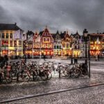 Bruges: Guided Walking Tour - Who Should Book This Tour?