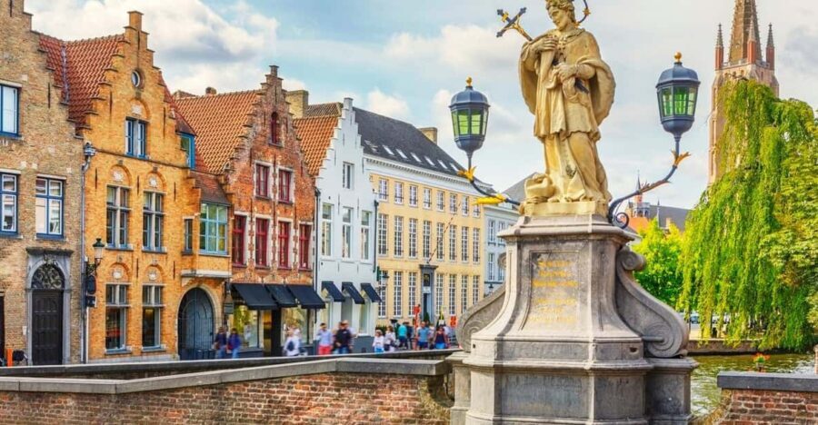 Bruges Unveiled: A Private Full-Day Tour from Brussels - The Itinerary: What You’ll See and Do