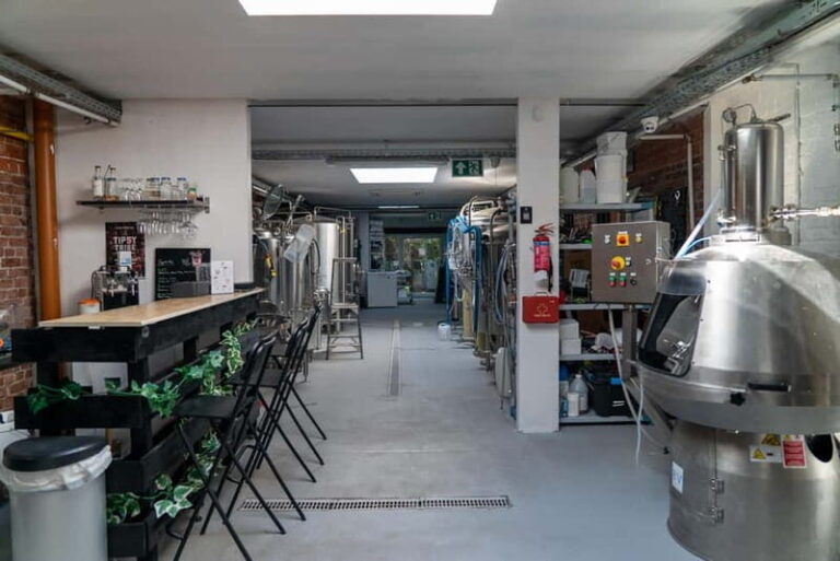 Brussels: Beer Pong in a Micro Brewery and Distillery - Why Choose This Experience?