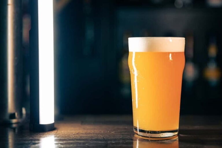 Bucharest: Craft Beer Tour with Traditional Meal - The Guides and Their Touch