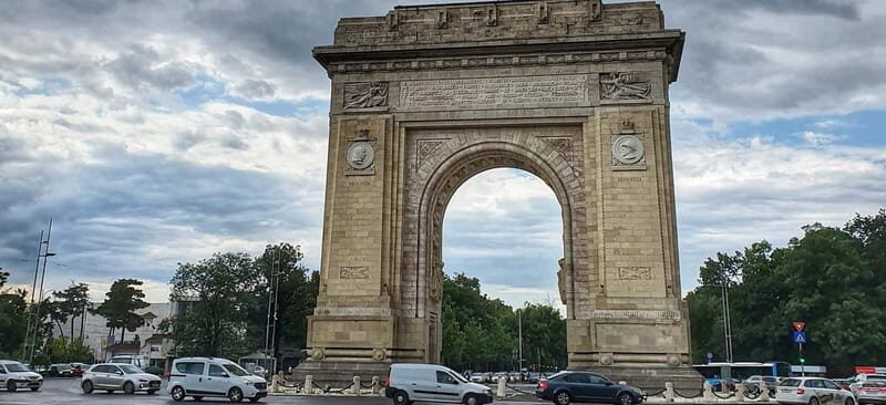 Bucharest: Private Panoramic Sightseeing Tour by Car - What Makes This Tour Stand Out?
