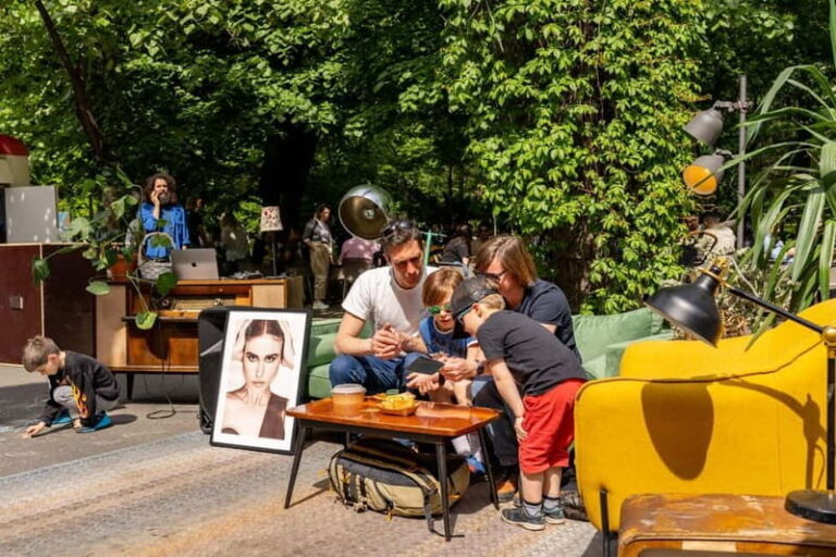 Bucharest: Street Food and Top Places Tour - Who Is This Tour Best For?