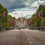 Buckingham Palace, Change the Guard & Crown Jewels Tour - Why This Tour Offers Great Value