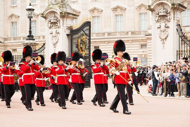Buckingham Palace Entrance Ticket & Changing of the Guard Tour - The Itinerary in Detail