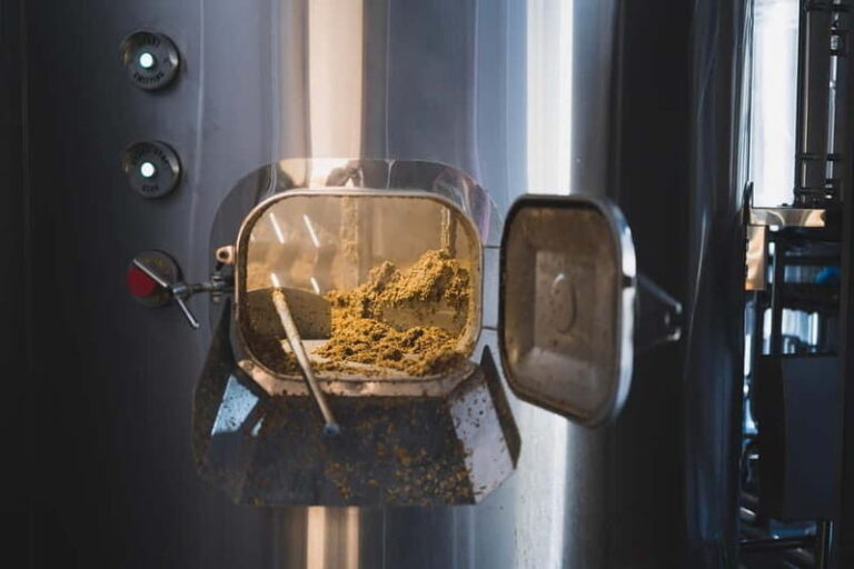 Budapest: Brewery Tour at "First Craft Beer" & Beer Tasting - Authenticity and Personal Insights from Recent Reviewers