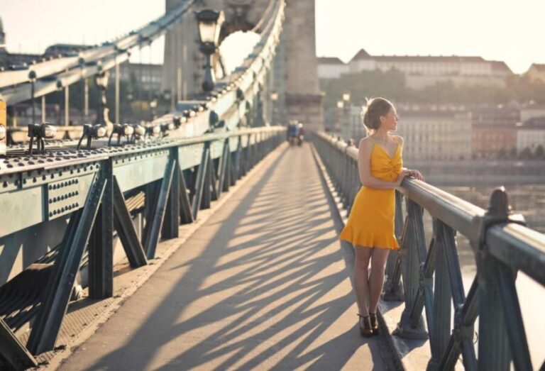 Budapest: Capture the most Photogenic Spots with a Local - The Authentic Side of Budapest