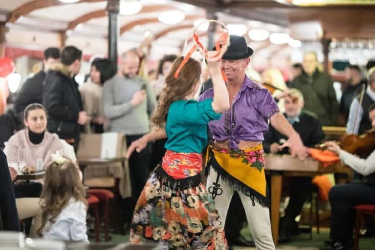 Budapest: Christmas and Holiday Danube Dinner Cruise - Value and Who Should Consider This Experience