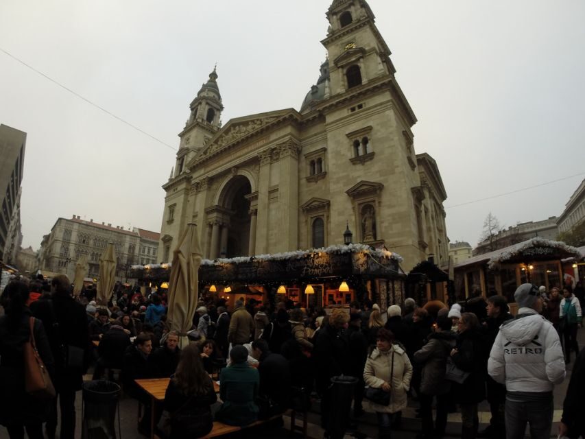 Budapest Christmas Walking Tour w Entry to Basilica - Is This Tour Worth It?