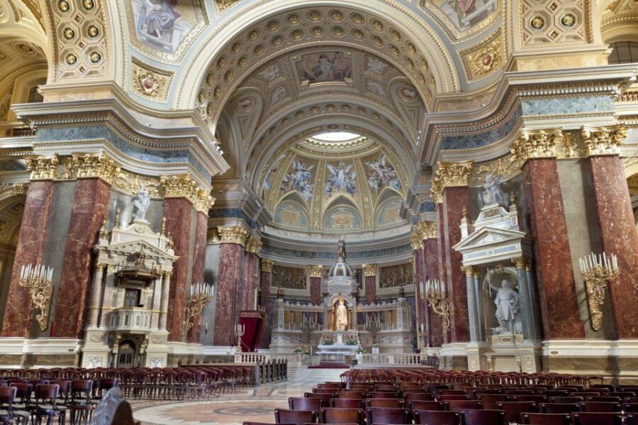 Budapest: Classical Music Concerts in St Stephen's Basilica - A Deep Dive into the Experience